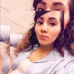 Meet your Posher, Tania